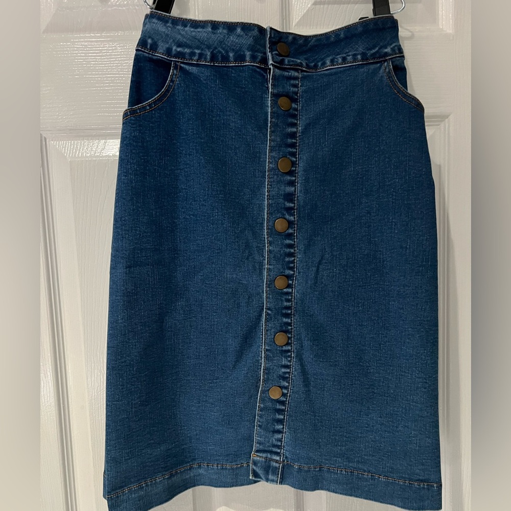 Forever 21 Button Down Skirt